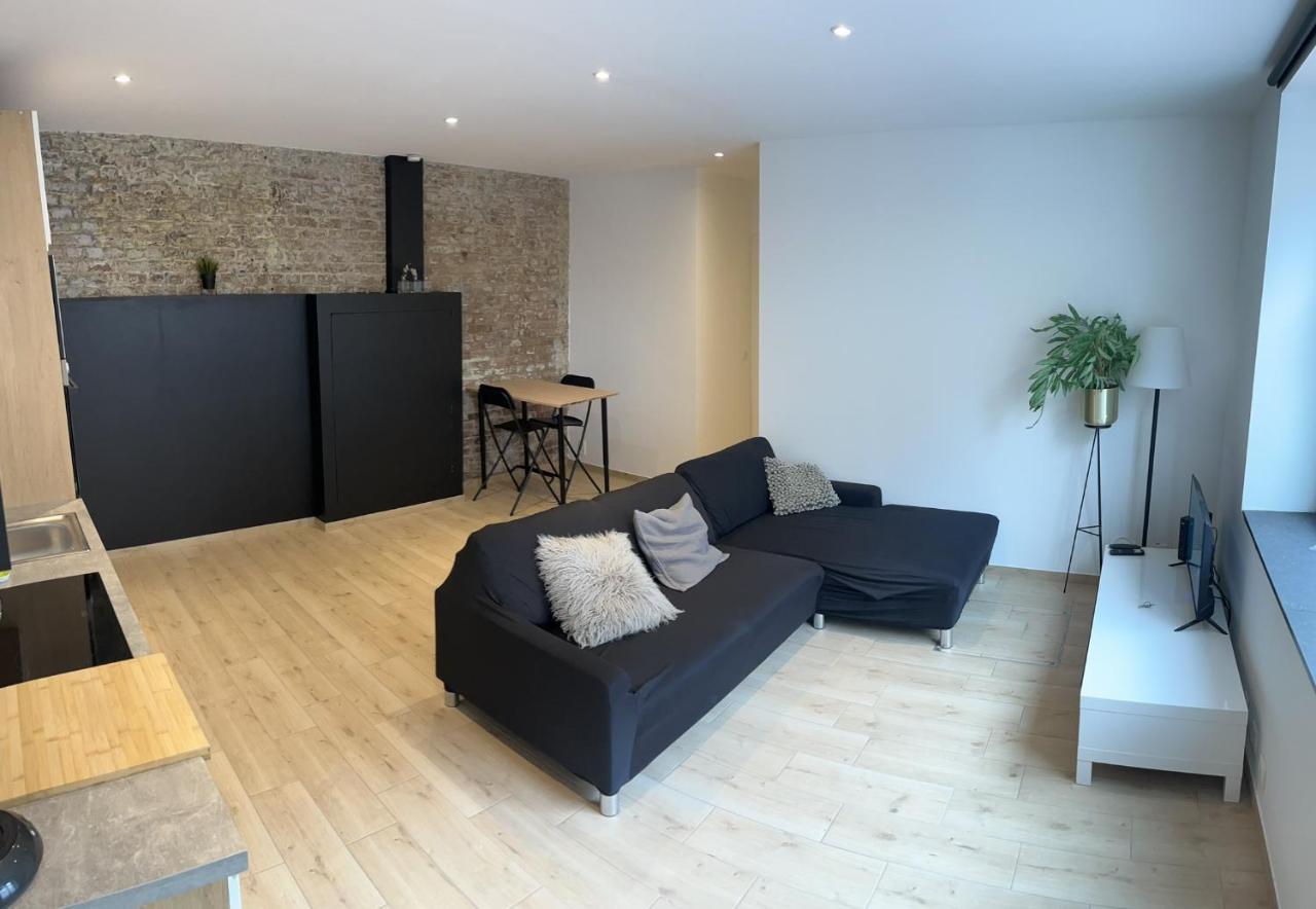 100% Renovated - Quiet Appartment Liège Eksteriør bilde